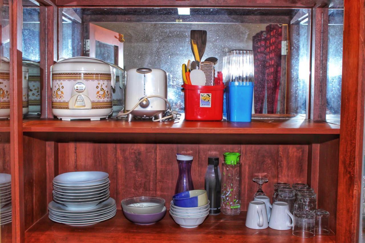 Kj Purple House Senggigi Apartment ภายนอก รูปภาพ